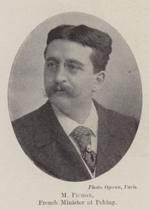 M Pichon, francouzský ministr v Pekingu od English Photographer