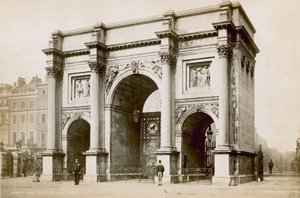 Marble Arch, Oxford Street, Londýn od English Photographer