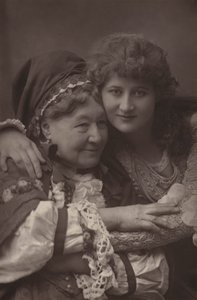Mary Anderson a paní Stirlingová od English Photographer