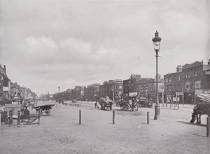 Mile End Road při pohledu na východ od English Photographer