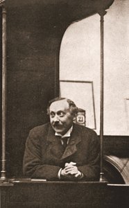 Pan Herbert Gladstone v boxu svědků u soudu s Emmeline Pankhurstovou a dalšími od English Photographer