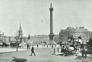 Nelsons Column, Trafalgar Square, Westminster LB: při pohledu na severozápad od Cockspur Street, 1898 od English Photographer