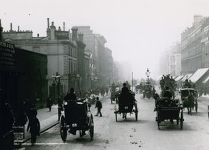 Oxford Street, Londýn; při pohledu na západ od English Photographer