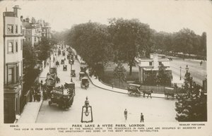 Park Lane a Hyde Park, Londýn od English Photographer