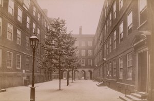 Pohlednice s Pump Court v Middle Temple od English Photographer
