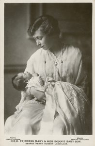 Princezna Mary, vikomtesa Lascelles, se svým nejstarším synem Georgem od English Photographer