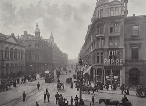 Royal Avenue, Belfast od English Photographer