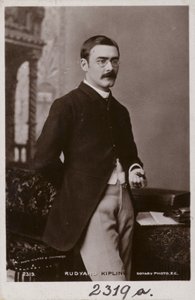 Rudyard Kipling (1865-1936), anglický povídkář, básník a romanopisec od English Photographer