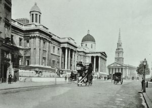 Saint Martin in the Fields a The National Gallery, Trafalgar Square, Westminster LB: severní strana při pohledu na východ, 1896 od English Photographer