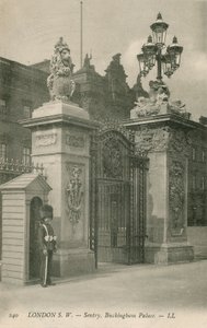 Sentry, Buckinghamský palác od English Photographer