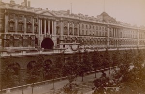 Somerset House od English Photographer