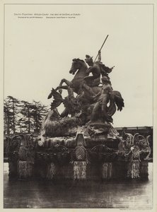 South Fountain Witley Court, sídlo hraběte z Dudley (černobílá fotografie) od English Photographer