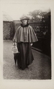 Jarní móda, 1886 od English Photographer