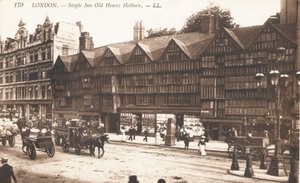 Staple Inn Old Houses v Holbornu od English Photographer