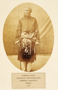 Sumner Khan, Ranghur Mahomedans, dříve Rajputs, Hisar, z The People of India, od J. Forbes Watson, publikoval 1868 (tisk alba)