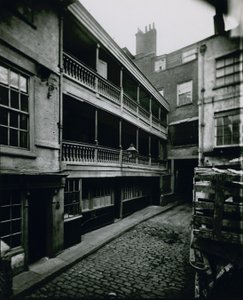 The George, Southwark od English Photographer