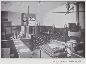 Policejní soud v Guildhallu od English Photographer