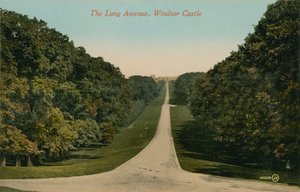 The Long Avenue, Windsor Castle v Anglii. Pohlednice odeslána v roce 1913. od English Photographer