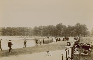 The Serpentine, Hyde Park, Londýn od English Photographer