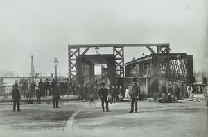 Pohled na Woolwich Ferry, 1889 od English Photographer