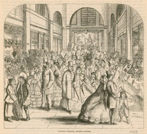 Covent Garden Market, Londýn: Middle avenue od English School