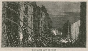 Účinky exploze v Clerkenwell: Corporation Lane v noci od English School