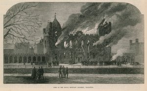 Požár na Královské vojenské akademii ve Woolwichi od English School