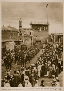 Slavnostní vstup britských vojsk pod velením generála Maudea do Bagdádu, 11. března 1917, 1917-19 od English School