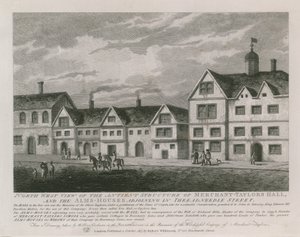 Severozápadní pohled na starověkou strukturu Merchant Taylors Hall od English School