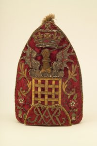 Důstojnická granátnická čepice, kolem roku 1708 od English School