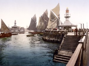 Pier Head II, Lowestoft (ručně kolorovaná fotografie) od English School