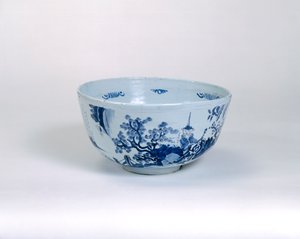Mísa na děrovač, možná vyrobená v Brislingtonu, kolem 1675-1700 (cínem glazovaná kamenina) od English School