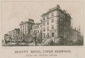 Queens Hotel, Upper Norwood, poblíž Crystal Palace od English School