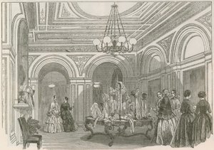 Schombergův dům, Pall Mall - kloboučnické oddělení od English School