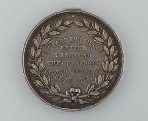 Stříbrná medaile Vlasteneckého fondu připomínající spojenectví mezi Anglií a Francií 1854, udělená starostou Doveru, 1855 od English School