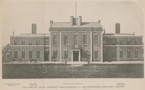 The Armory House, Finsbury, velitelství ctihodné dělostřelecké roty od English School