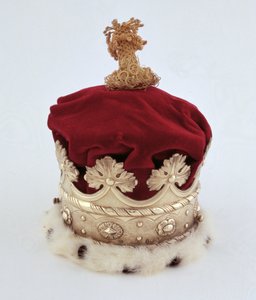Vévodkyně z Norfolku Coronet (stříbrná, zlacená, samet a hermelín) od English School
