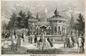 Kiosk a terasa v Royal Surrey Gardens od English School