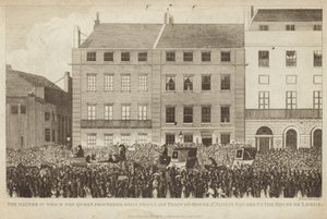 Způsob, jakým královna denně vycházela z domu lady Francissové od English School