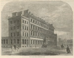 The Palace Hotel, Buckinghamská brána od English School