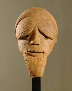 Mužská hlava, socha Sokoto, Nigérie (terakota)