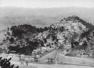 Jehol, Potala, Čihli, Lamův klášter Potala v Jeholu, Pohled od jihovýchodu (čb fotografie) od Ernst Boerschmann