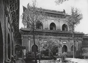Taiyuanfu, Shuang ta sze, Shansi, Masivní hala (čb foto) od Ernst Boerschmann