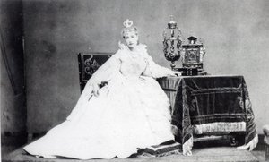 Sarah Bernhardt (1844-1923) v roli Marie de Neubourg ve filmu 