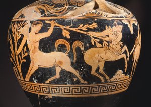 Amfora od malíře Centauromachy, detail zobrazující bitvu mezi kentaury. Červenofigurová keramika z Porana (Umbrie). Etruská civilizace, 4. století před naším letopočtem. od Etruscan