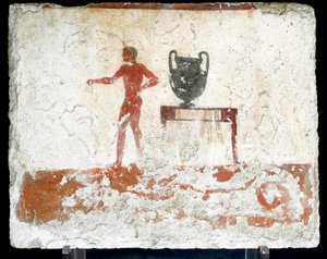 Etruské umění: mladý nahý eféb u stolu, kde je umístěna váza. Freska hrobu „potápěče“. Z jižního hřbitova Paestum. 480-470 před naším letopočtem. Museo Archeologico Nazionale, Paestum od Etruscan