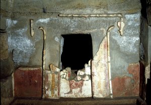Etruská civilizace: vchod do hrobky Francois v nekropoli Ponte Rotto, 4. století před naším letopočtem. Vulci, Itálie od Etruscan