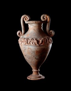 Etruská civilizace: terakotová amfora z hrobky Poggio Sala, Itálie 4. století př. n. l. Dim 48 cm od Etruscan