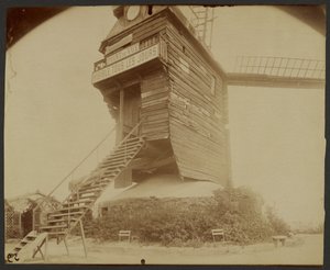 Montmartre, Moulin de la Galette, Rue Lepic od Eugène Atget