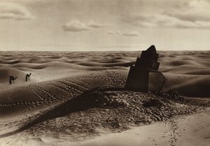 Milník v poušti (čb fotografie) od European Photographer